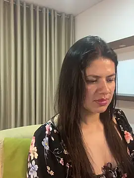 Snapshot of Alice_Biel chatting on March 2025 03:46:02 AM Alice Biel online show from March 2025 03:46:02 AM