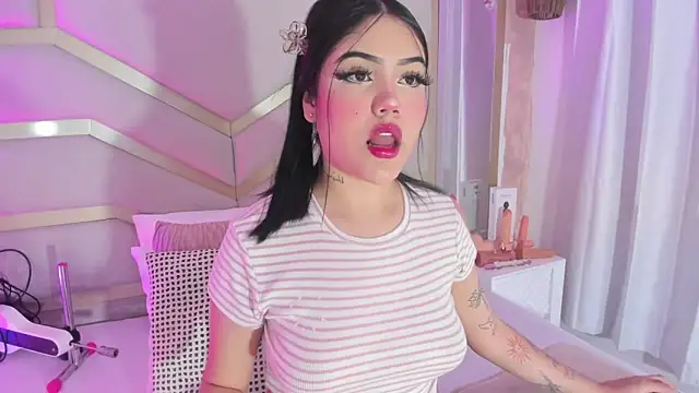 dollsweety online show from October 2025 08:48:01 PM