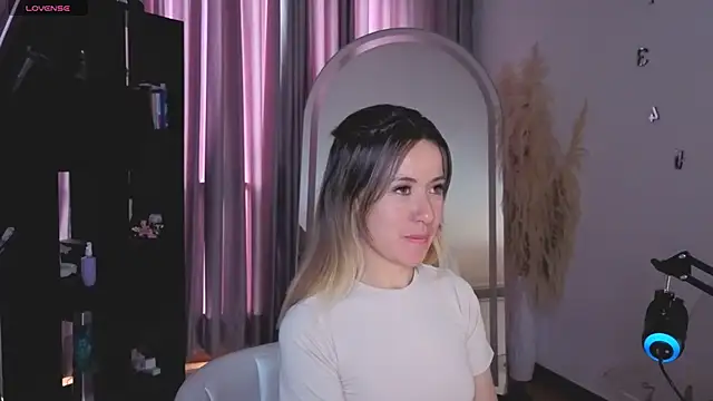 sexfire lalita online show from November 2025 03:58:02 PM