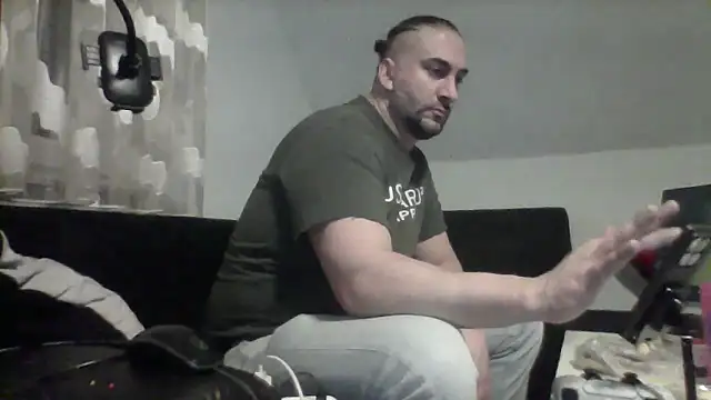 NewyorkDimi online show from November 2025 05:44:01 AM