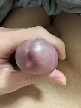 Snapshot of toooom845 chatting on February 2025 01:53:02 PM toooom845 online show from February 2025 01:53:02 PM