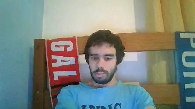 Snapshot of danibigcock69 chatting on October 2025 06:19:02 PM danibigcock69 online show from October 2025 06:19:02 PM