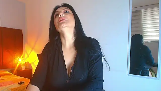 Zuzana21 online show from September 2025 12:43:02 PM