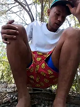 Snapshot of Zombra_42 chatting on February 2025 07:14:02 PM Zombra 42 online show from February 2025 07:14:02 PM