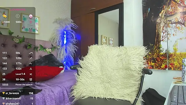 Snapshot of Lia_Keen chatting on December 2024 11:14:02 PM Lia Keen online show from December 2024 11:14:02 PM
