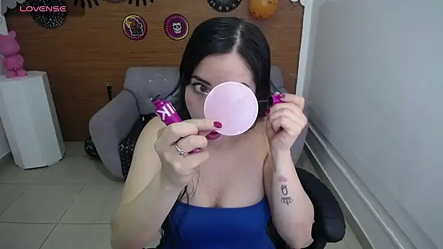 Snapshot of Chinatsu_t chatting on October 2025 12:41:02 PM Chinatsu t online show from October 2025 12:41:02 PM