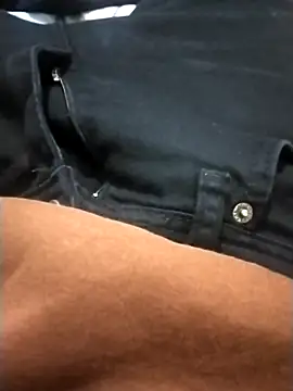 Snapshot of keynokall chatting on October 2025 05:43:02 PM keynokall online show from October 2025 05:43:02 PM