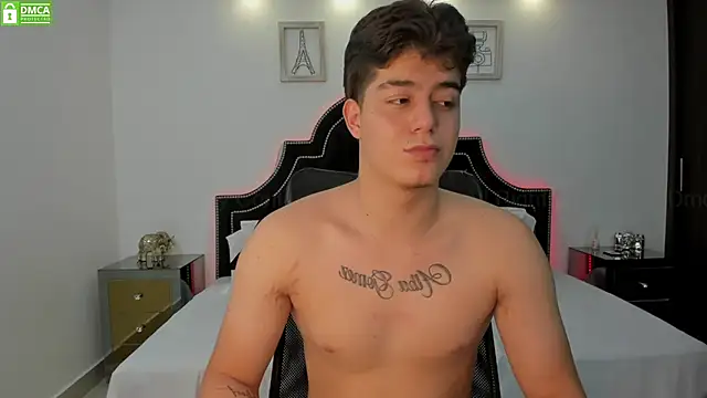 Snapshot of MaxxiCruz chatting on February 2025 11:47:02 PM MaxxiCruz online show from February 2025 11:47:02 PM