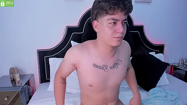 Snapshot of MaxxiCruz chatting on February 2025 11:55:01 PM MaxxiCruz online show from February 2025 11:55:01 PM