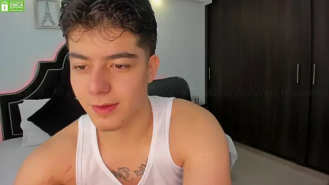 Snapshot of MaxxiCruz chatting on March 2025 01:37:02 AM MaxxiCruz online show from March 2025 01:37:02 AM