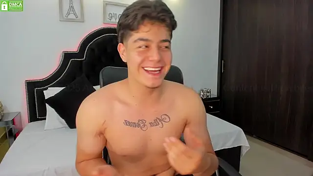 Snapshot of MaxxiCruz chatting on March 2025 04:41:02 AM MaxxiCruz online show from March 2025 04:41:02 AM