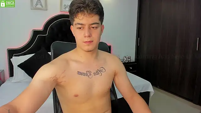 Snapshot of MaxxiCruz chatting on March 2025 04:46:01 AM MaxxiCruz online show from March 2025 04:46:01 AM