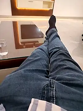 Delhi28 online show from June 2026 05:52:02 AM