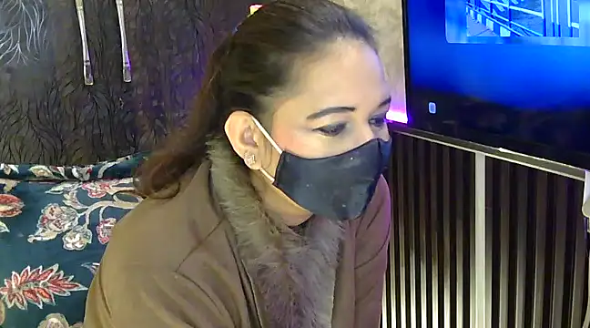 Snapshot of fabdemira chatting on January 2025 12:27:01 AM fabdemira online show from January 2025 12:27:01 AM