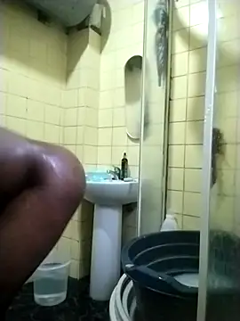 Snapshot of Polygamist chatting on February 2026 05:47:02 AM Polygamist online show from February 2026 05:47:02 AM