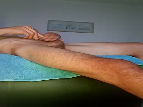 Snapshot of boysexy350 chatting on September 2025 03:11:02 AM boysexy350 online show from September 2025 03:11:02 AM