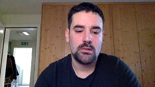 Snapshot of benjul63 chatting on February 2025 04:03:02 PM benjul63 online show from February 2025 04:03:02 PM