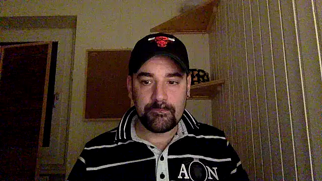 Snapshot of benjul63 chatting on March 2025 07:23:01 PM benjul63 online show from March 2025 07:23:01 PM