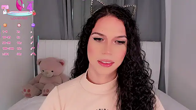 gatitavenecis online show from November 2025 06:51:01 PM