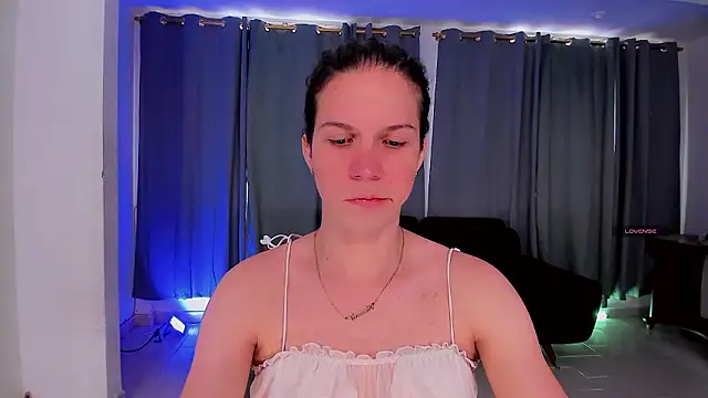 gatitavenecis online show from March 2026 08:15:01 PM