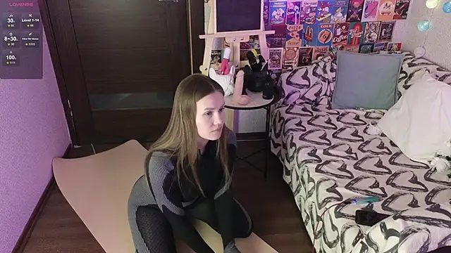 LittleLeen online show from December 2024 10:10:02 PM