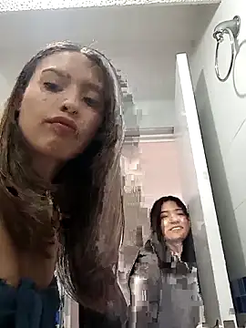 Gabby and Alice online show from February 2025 05:07:02 PM