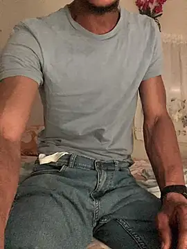 Johnras121 online show from February 2026 03:32:01 PM