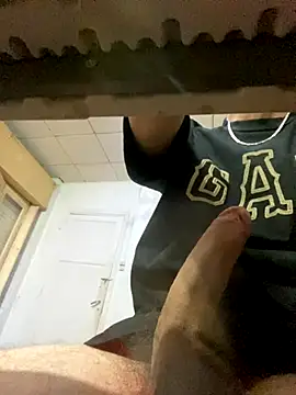 Tomito14 online show from November 2025 05:42:02 AM