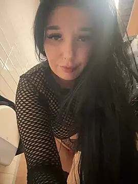 Snapshot of Tisha_Busty chatting on January 2025 05:54:02 PM Tisha Busty online show from January 2025 05:54:02 PM