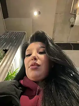 Snapshot of Tisha_Busty chatting on February 2025 02:53:01 PM Tisha Busty online show from February 2025 02:53:01 PM