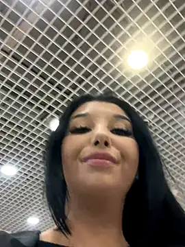 Tisha Busty online show from November 2025 01:23:01 PM