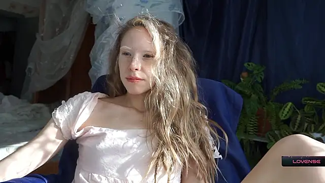  Phantom thread  online show from February 2026 11:31:02 AM