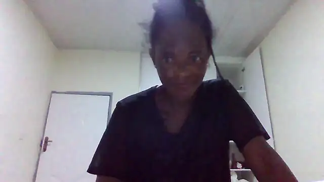 Snapshot of sweets_80 chatting on April 2026 12:26:02 AM sweets 80 online show from April 2026 12:26:02 AM