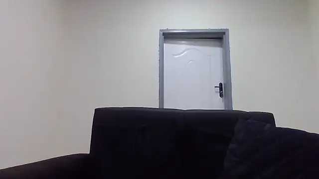 Snapshot of sweets_80 chatting on April 2026 04:01:01 PM sweets 80 online show from April 2026 04:01:01 PM