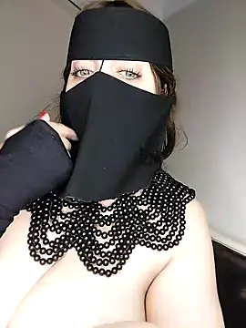 Snapshot of -Arab_milf- chatting on December 2024 08:37:02 AM -Arab milf- online show from December 2024 08:37:02 AM