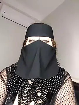 Snapshot of -Arab_milf- chatting on January 2025 07:20:01 AM -Arab milf- online show from January 2025 07:20:01 AM