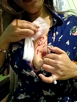 MIss-Naina online show from December 2024 06:09:01 AM