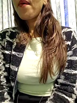 MIss-Naina online show from January 2025 01:21:01 PM