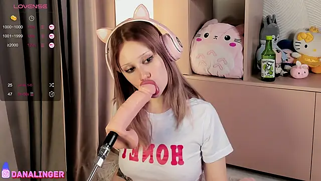 Snapshot of PrincesssSquirt chatting on November 2025 08:27:02 PM PrincesssSquirt online show from November 2025 08:27:02 PM