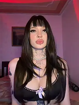 madelinexx online show from May 2026 08:14:02 PM