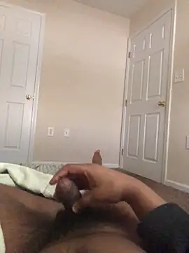 Snapshot of Dddoggystacks chatting on October 2025 01:44:01 PM Dddoggystacks online show from October 2025 01:44:01 PM