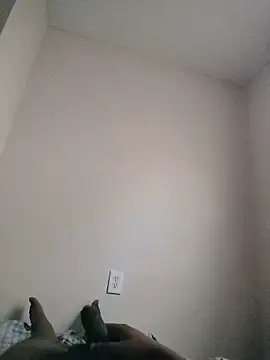 Snapshot of Dddoggystacks chatting on November 2025 04:23:01 PM Dddoggystacks online show from November 2025 04:23:01 PM