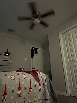 nalaniwett online show from December 2024 09:13:01 PM