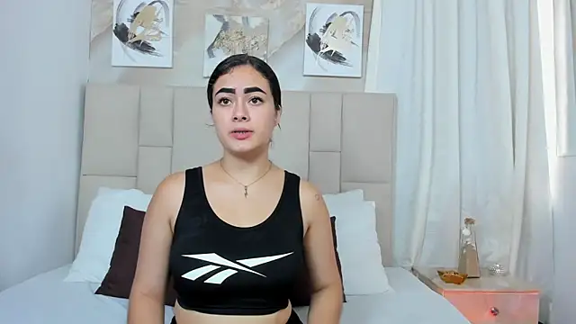 Snapshot of Jaslyn__Smith chatting on December 2024 02:24:02 PM Jaslyn Smith online show from December 2024 02:24:02 PM