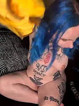 Snapshot of Alissabluesc chatting on September 2025 08:32:02 PM Alissabluesc online show from September 2025 08:32:02 PM