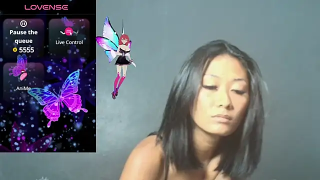Snapshot of thai-dreamgirl chatting on March 2025 01:40:02 PM thai-dreamgirl online show from March 2025 01:40:02 PM