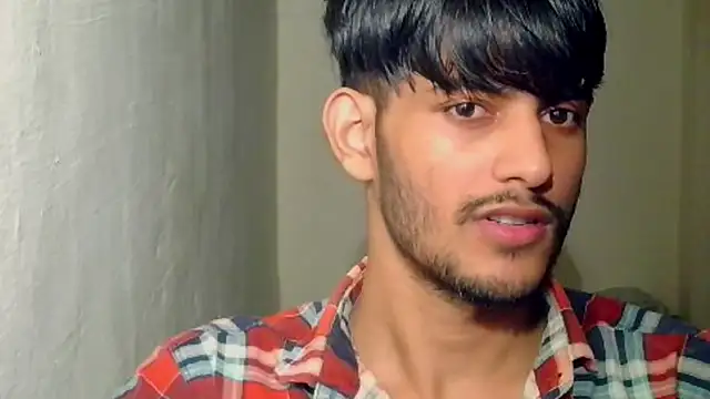 Snapshot of kingkartik7 chatting on September 2025 02:33:02 PM kingkartik7 online show from September 2025 02:33:02 PM