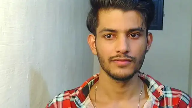 Snapshot of kingkartik7 chatting on October 2025 04:28:01 PM kingkartik7 online show from October 2025 04:28:01 PM