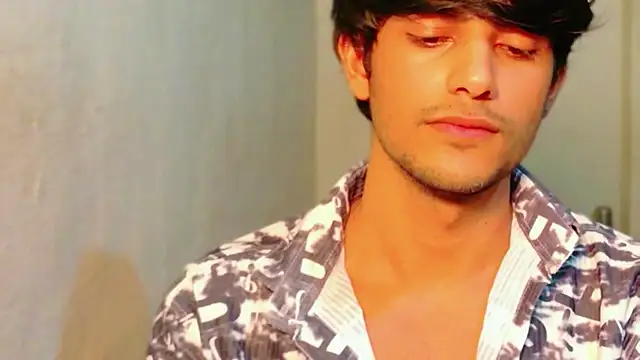 kingkartik7 online show from April 2026 07:33:02 PM