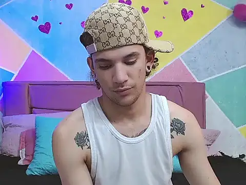 tylor boy online show from September 2025 08:54:01 PM